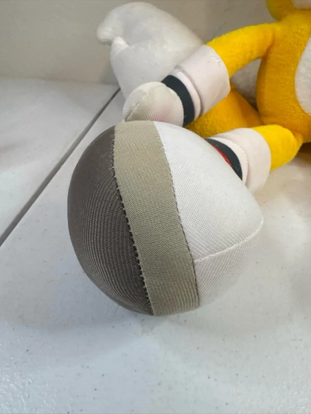 Sonic The Hedgehog Tails 17 Inch Plush Backpack Sega By Accessory Innovations